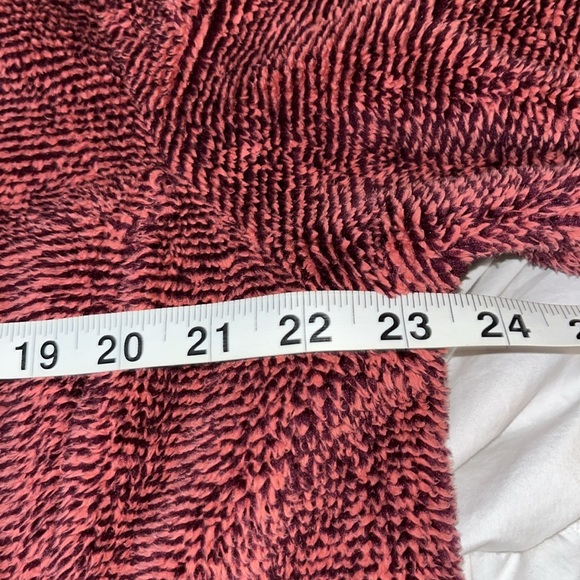 The North Face zip up jacket - Picture 5 of 10